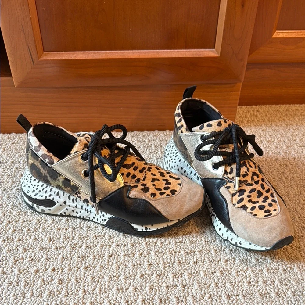 Steve Madden Animal Print Wedge Sneakers Size 8 - Picture 2 of 5